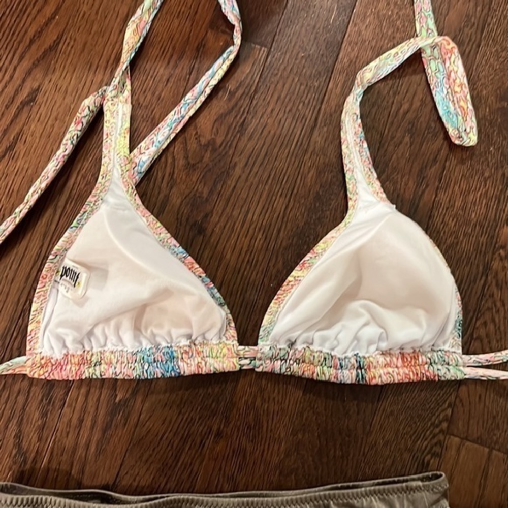 Point Conception bikini‎ - Picture 3 of 6